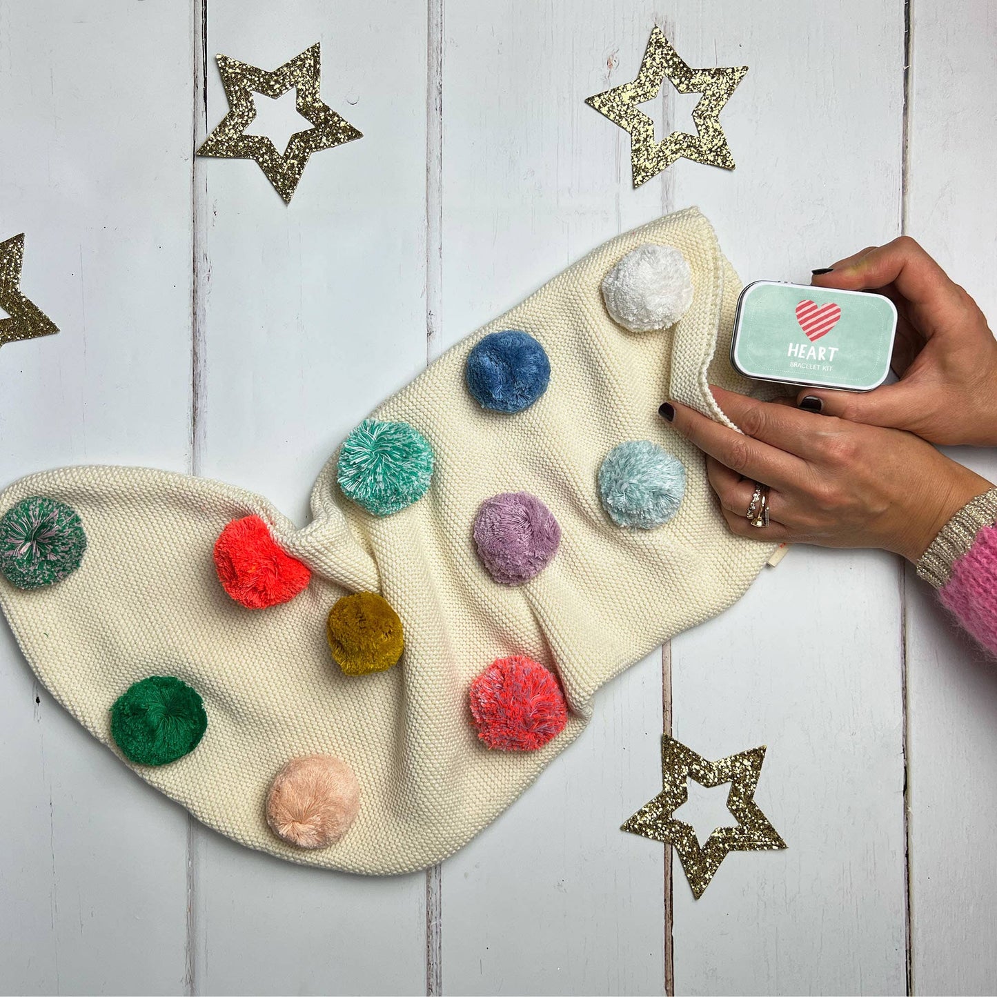Heart Bracelet Gift Kit + Tin